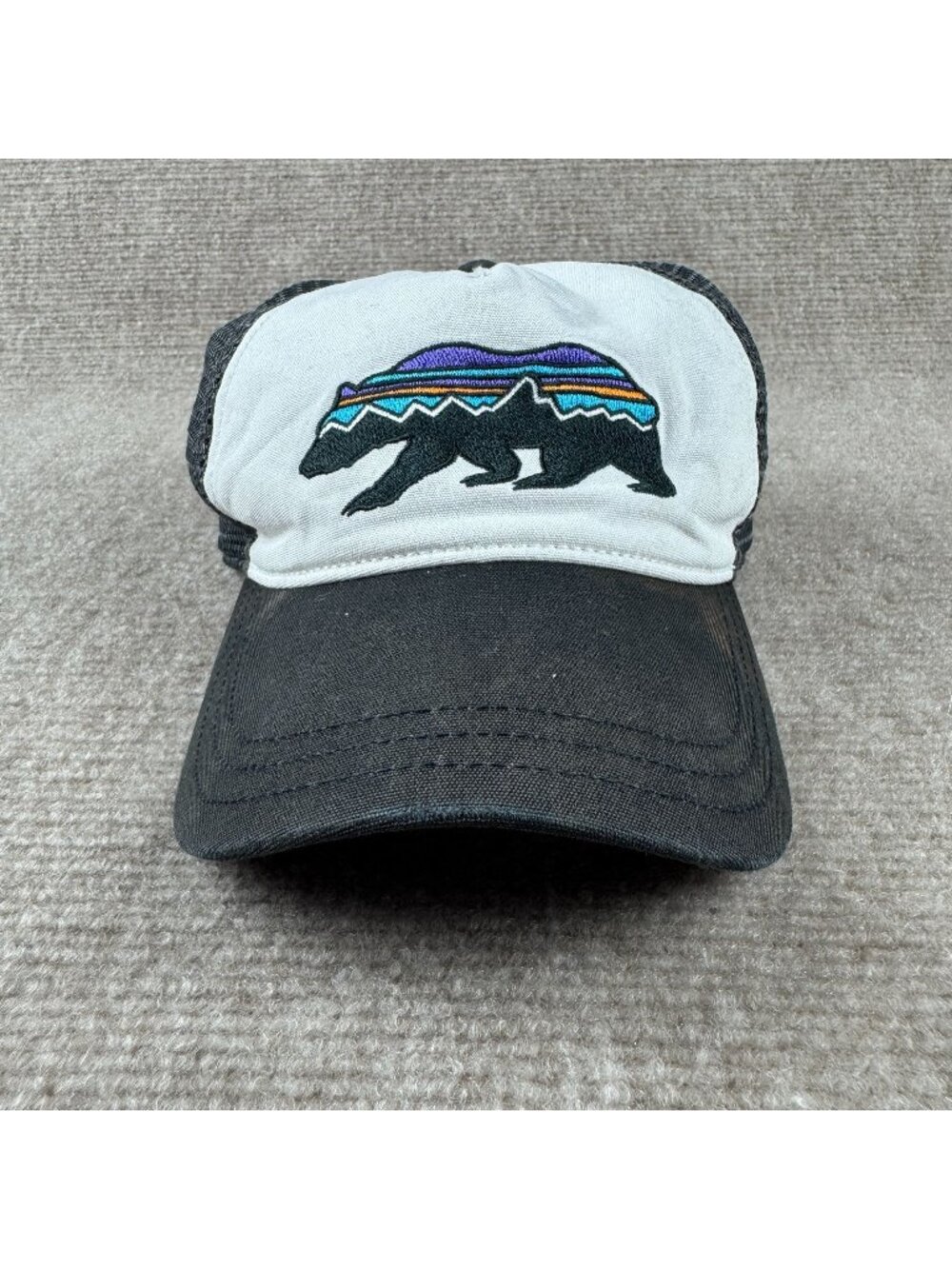 Patagonia Fitz Roy Bear Snapback Trucker Hat Classic Mid-Crown Adjustable OSFA
